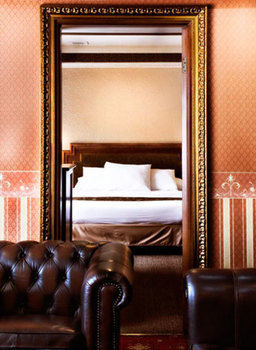 Golden Boutique Hotel Melawai