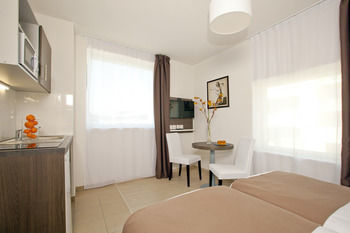 Residencia S�jours & Affaires Atlantis - Massy