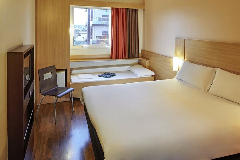 Hotel Ibis Paris La D�fense Centre