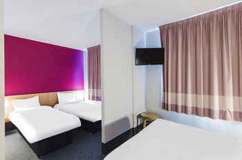 Hotel B&B H�tel Toulouse Basso Cambo
