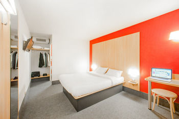 Hotel B&B H�tel Pontault Combault