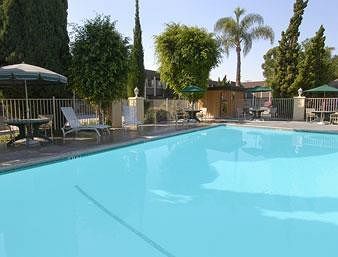 Motel Super 8 Costa Mesa / Newport Beach Area