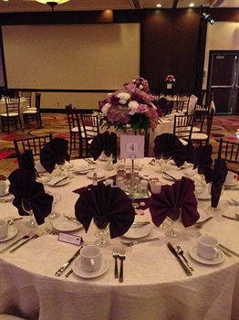 Doubletree By Hilton Hotel Pleasanton At The Club