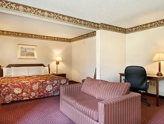 Hotel Days Inn And Suites, Jesup Ga