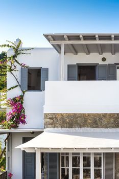 Aparthotel Bay Bees Sea View Suites & Homes