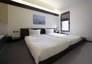 Golden Tulip M Seoul Hotel