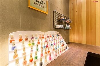 Ez Hotel