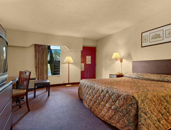 Hotel Rodeway Inn & Suites