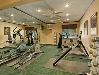 Hotel Baymont Inn & Suites