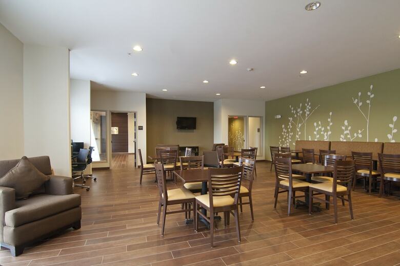 Hotel Sleep Inn & Suites Marshall
