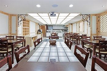 Belamie Hotel