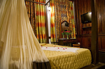 Hotel Vang Ngern River Resort