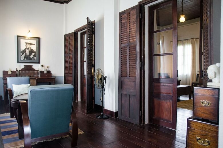 Hotel Satri House
