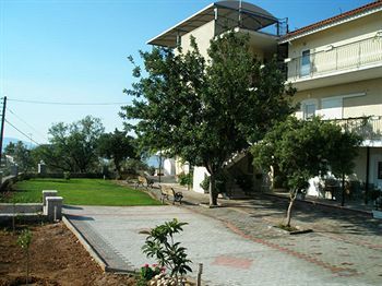 Apartamento Alonia Studios & Maisonettes