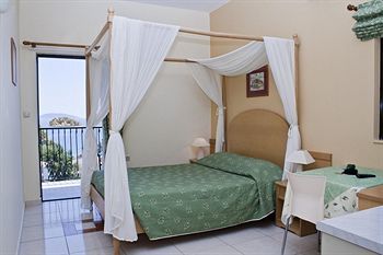 Apartamento Alonia Studios & Maisonettes