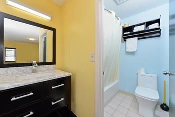 Motel Americas Best Value Inn