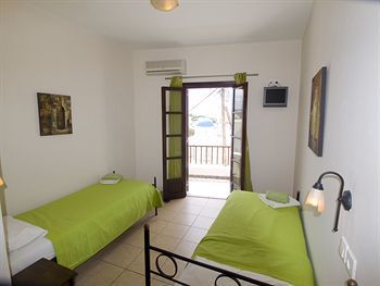 Hotel Margarita Rooms