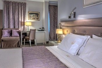 Hotel Fiscardonna Luxury Suites