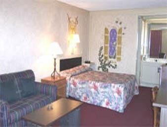 Hotel Racine Knights Inn