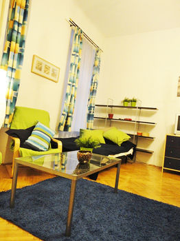 Hi5 Apartments - Chain Bridge