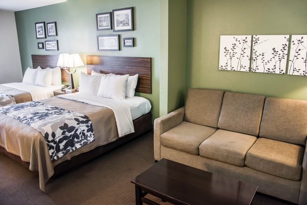 Hostal Sleep Inn & Suites University