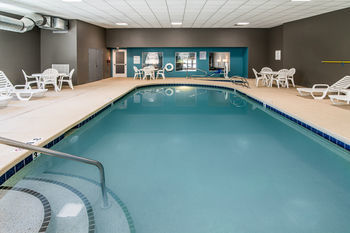 Hotel Quality Inn & Suites