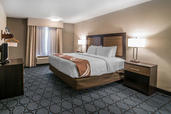 Hotel Quality Inn & Suites
