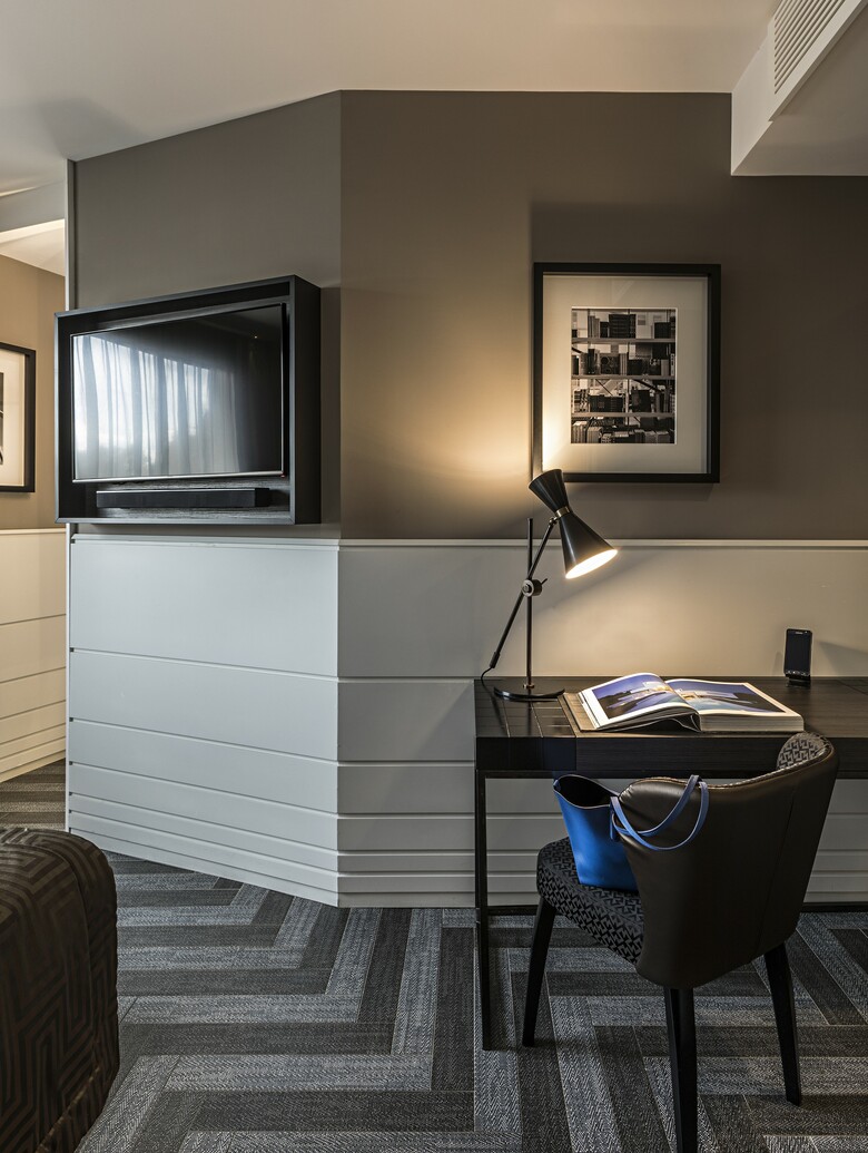 The Tribune Hotel