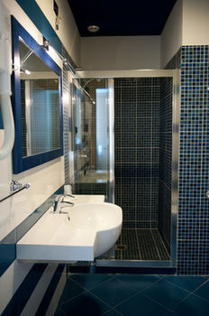 Hotel Belvedere, Torre Dell'orso