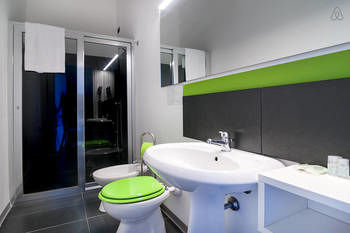 Hostal Oasis Park Hotel