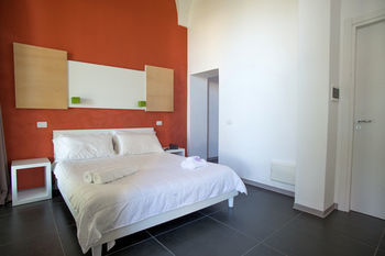 Hostal Oasis Park Hotel