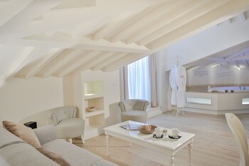 Hostal Villa Del Capitano Art & Relais