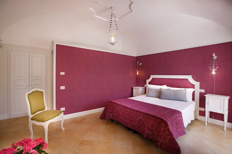 Bed & Breakfast Villa Don Camillo Relais