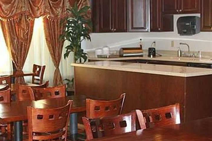 Hotel Days Inn Indianapolis Off I-69