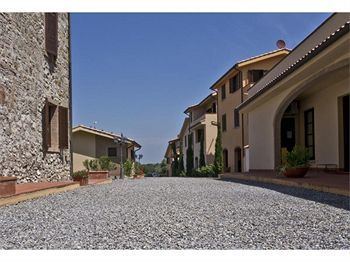 Aparthotel Borgo Di Pomaia