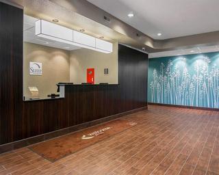 Hotel Sleep Inn And Suites