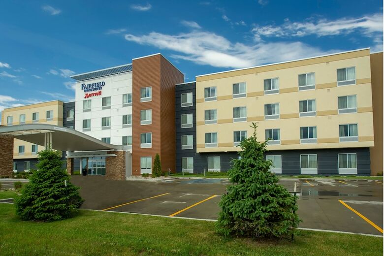Hotel Fairfield Inn & Suites Jamestown