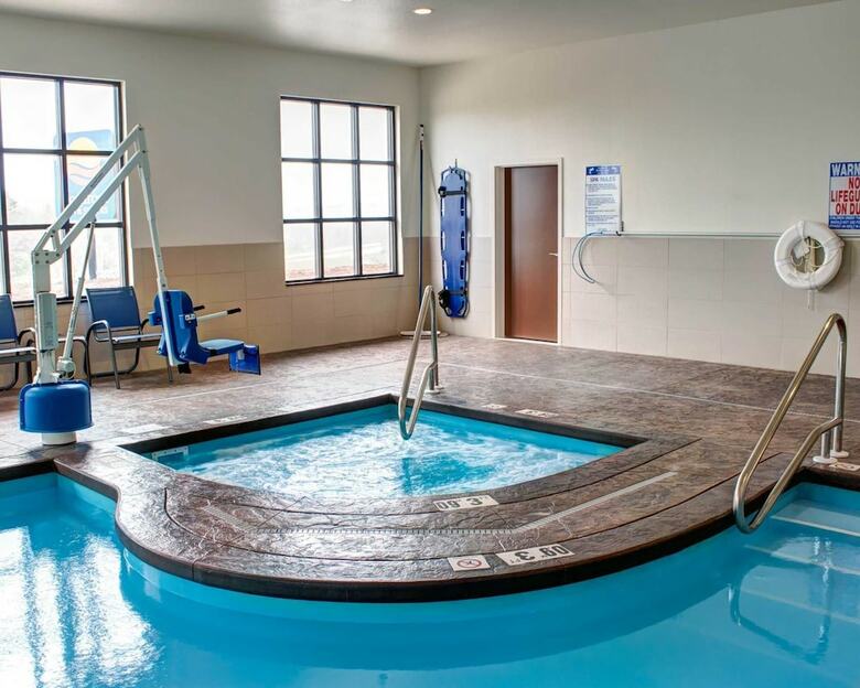 Hotel Comfort Inn & Suites