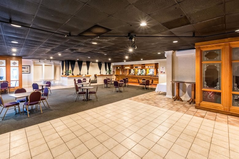 Motel Rodeway Inn And Suites