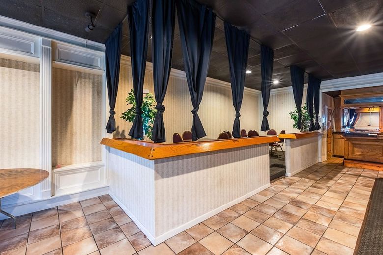 Motel Rodeway Inn And Suites