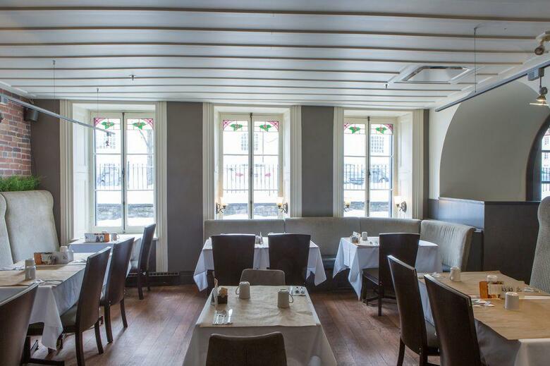 Hotel H�tel Sainte-anne