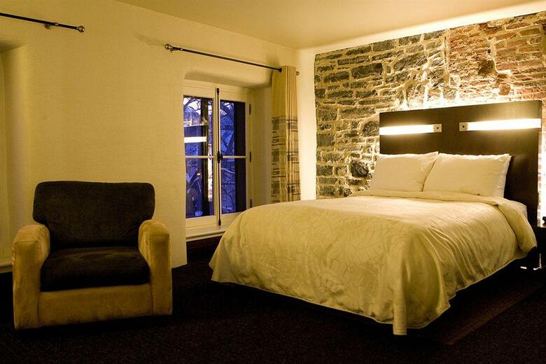 Hotel H�tel Sainte-anne