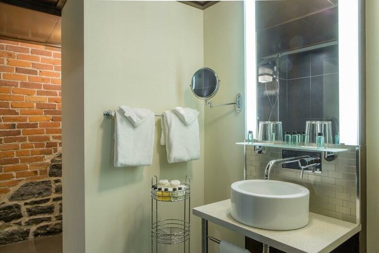 Hotel H�tel Sainte-anne