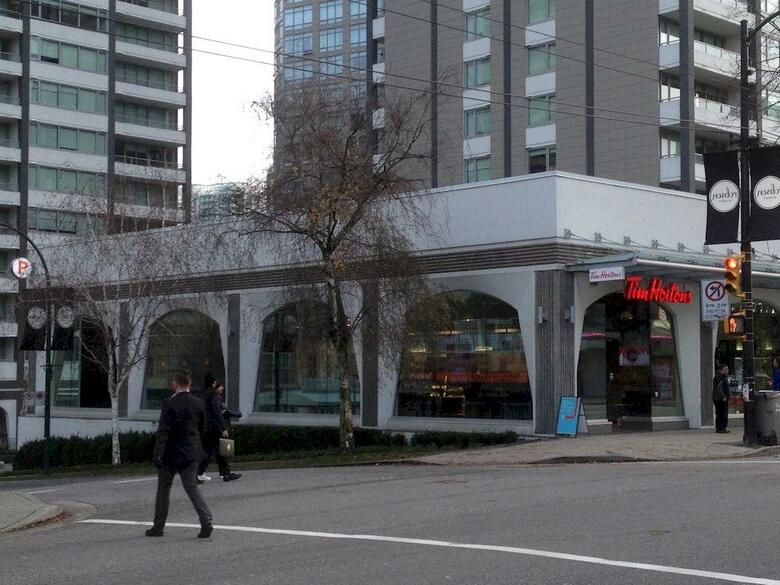 Riviera On Robson Suites Hotel Downtown Vancouver