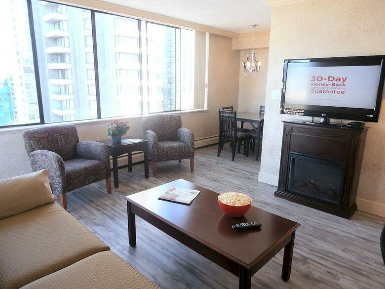 Riviera On Robson Suites Hotel Downtown Vancouver