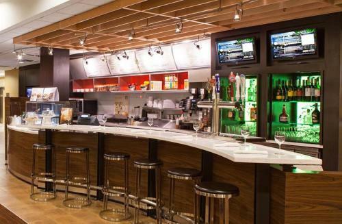 Hotel Courtyard By Marriott London