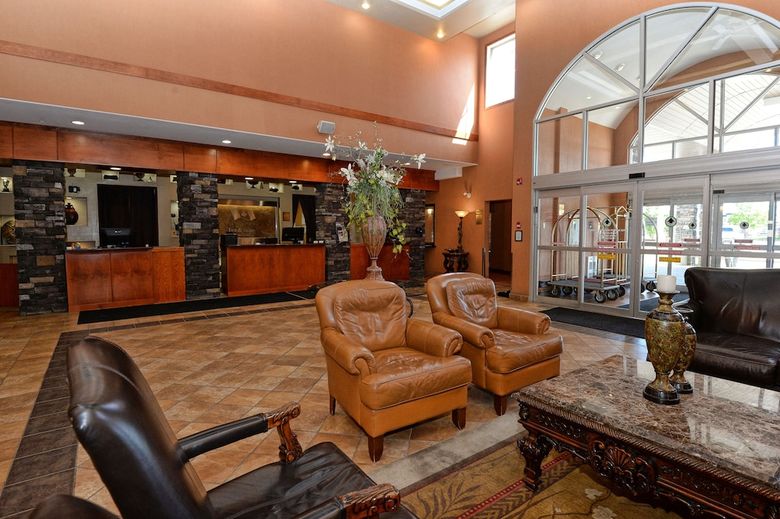 Hotel Quality Inn & Suites