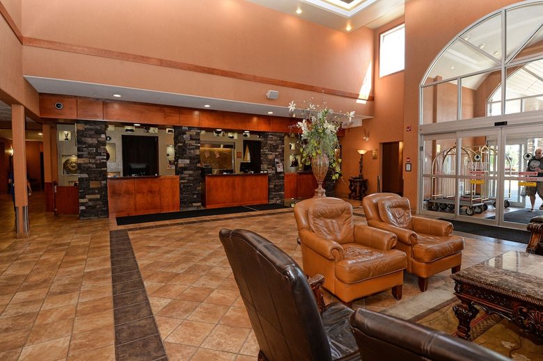 Hotel Quality Inn & Suites