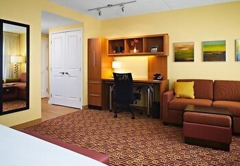 Hotel Towneplace Suites By Marriott Mississauga-arpt Corp Ctr