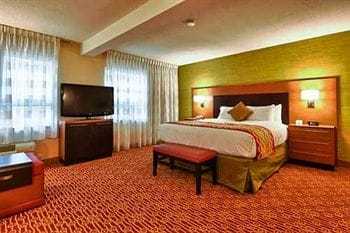 Hotel Towneplace Suites By Marriott Mississauga-arpt Corp Ctr